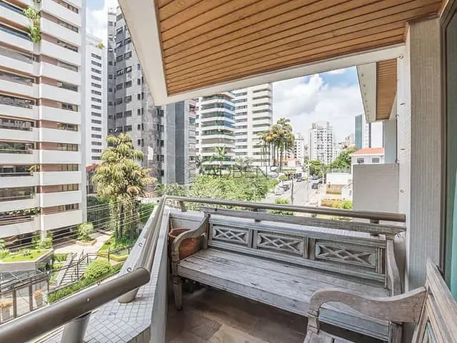 Apartamento 3 quartos e 4 banheiros, à venda ou para alugar, no bairro Aclimação em São Paulo