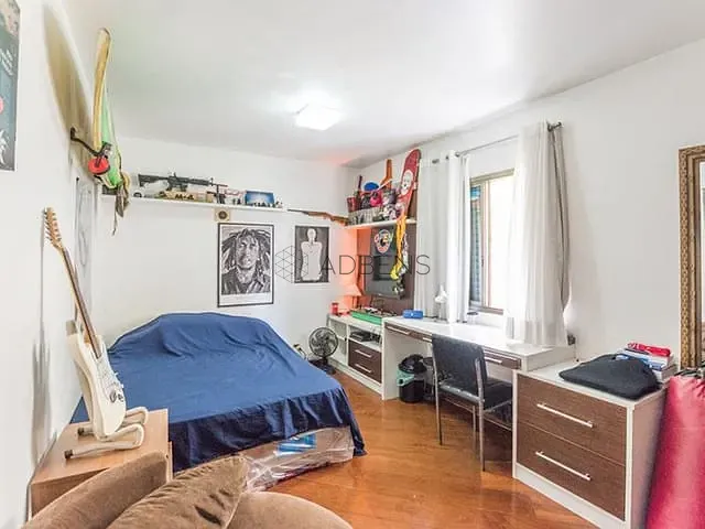 Apartamento 3 quartos e 4 banheiros, à venda ou para alugar, no bairro Aclimação em São Paulo