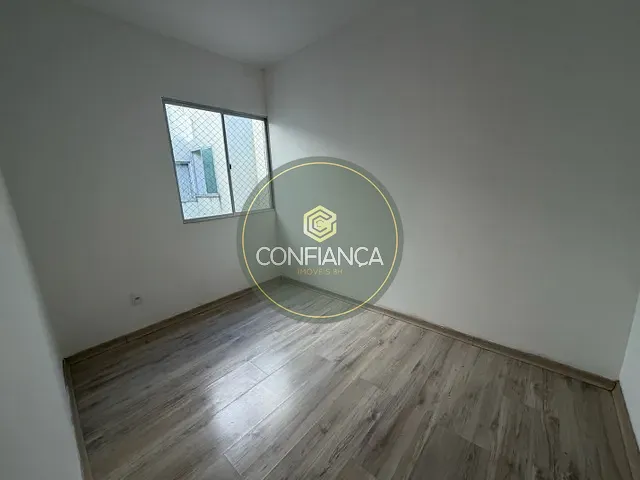 Apartamento 2 quartos e 1 banheiro, para alugar, no bairro Nova Vista em Belo Horizonte