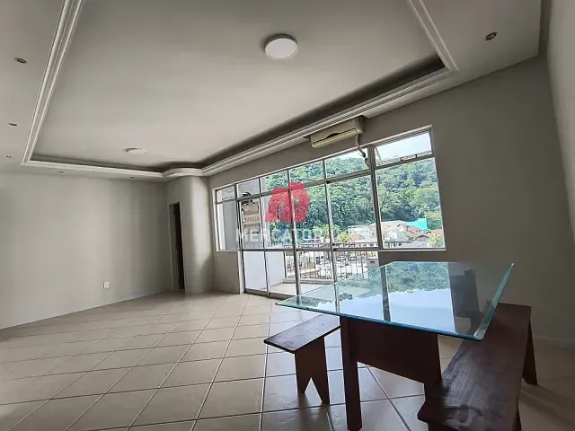 Apartamento 3 quartos e 3 banheiros, para alugar, no bairro Victor Konder em Blumenau