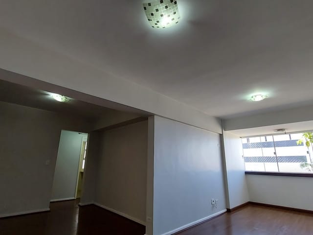 Foto do Apartamento - Apartamento à venda 4 Quartos, 1 Vaga, 133M², Centro, Londrina - PR | CONDOMÍNIO EDIFÍCIO ACAPULCO | Londrina Cred Imóveis