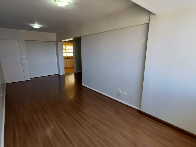 Foto do Apartamento - Apartamento à venda 4 Quartos, 1 Vaga, 133M², Centro, Londrina - PR | CONDOMÍNIO EDIFÍCIO ACAPULCO | Londrina Cred Imóveis