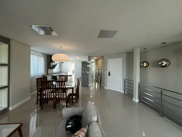 Apartamento 4 quartos e 4 banheiros, para alugar, no bairro Pioneiros em Balneário Camboriú