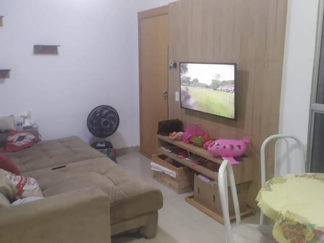 Apartamento 2 quartos e 1 banheiro, à venda, no bairro Tiradentes em Campo Grande