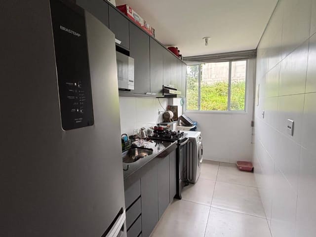 Apartamento 2 quartos e 1 banheiro, à venda, no bairro Parque Xangri-Lá em Contagem