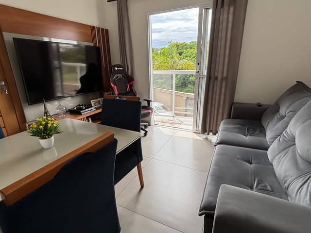 Apartamento 2 quartos e 1 banheiro, à venda, no bairro Parque Xangri-Lá em Contagem