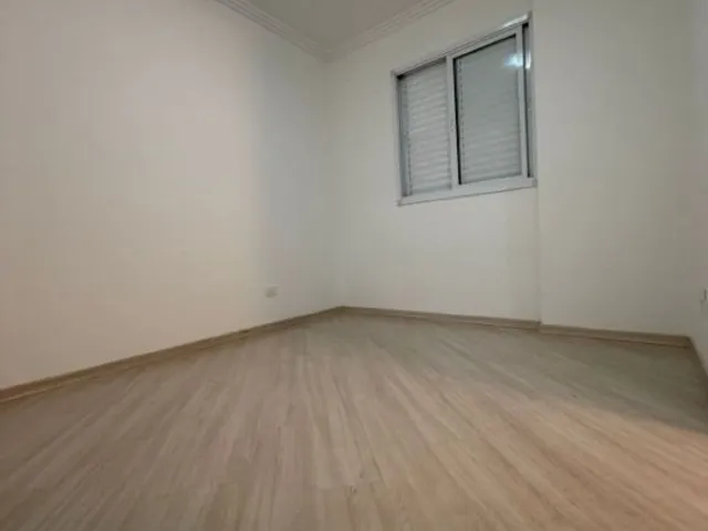 Apartamento 2 quartos e 2 banheiros, para alugar, no bairro Jardim Bela Vista em Santo André