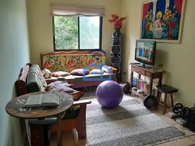 Apartamento 1 quarto e 1 banheiro, à venda, no bairro Sumaré em Caraguatatuba