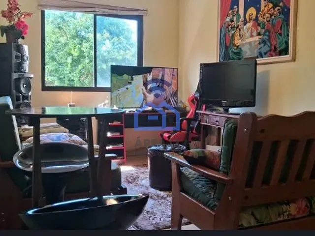 Apartamento 1 quarto e 1 banheiro, à venda, no bairro Sumaré em Caraguatatuba