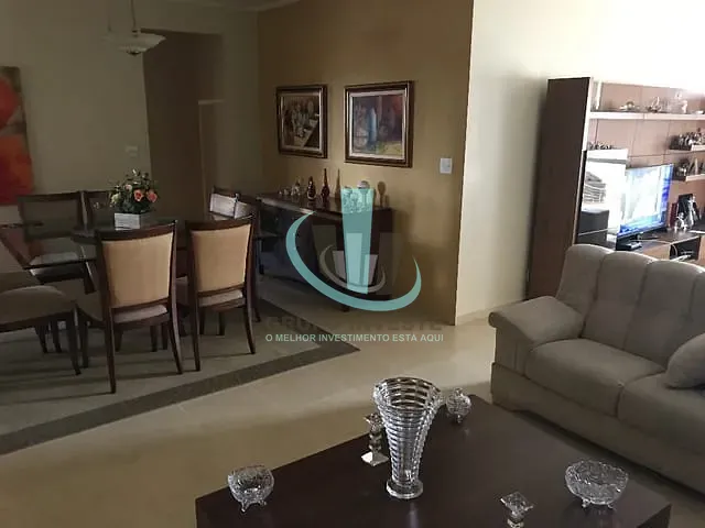 Apartamento com 180m² 3 quartos e 4 banheiros, à venda, no bairro Edifício XV de Novembro em ARARAQUARA
