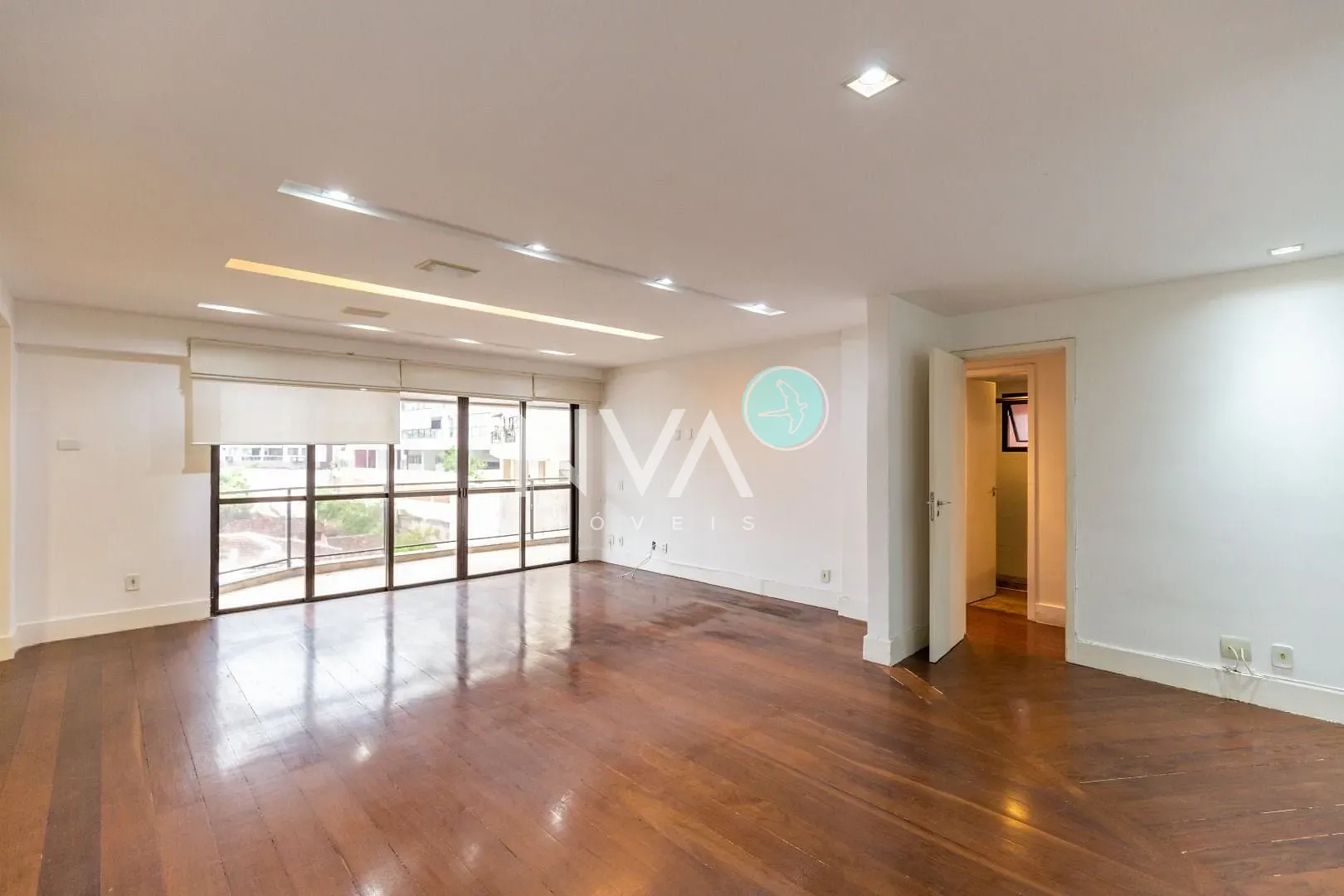 Apartamento, 3 quartos, 140 m² - Foto 2