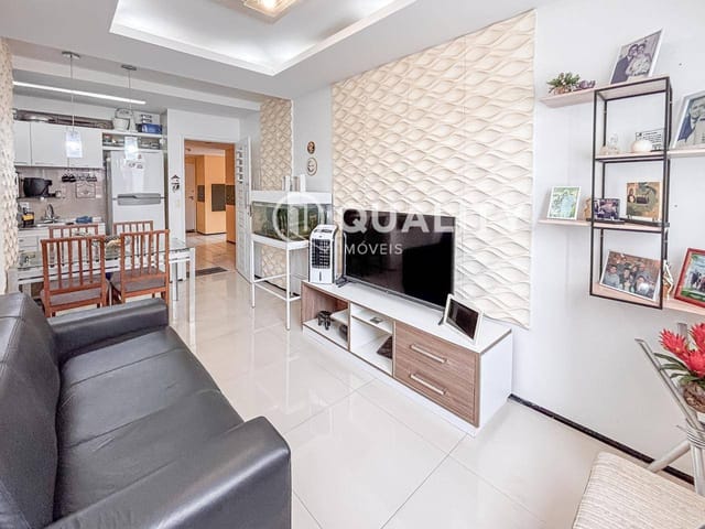 Apartamento 2 quartos e 2 banheiros, à venda, no bairro Parque Iracema em Fortaleza