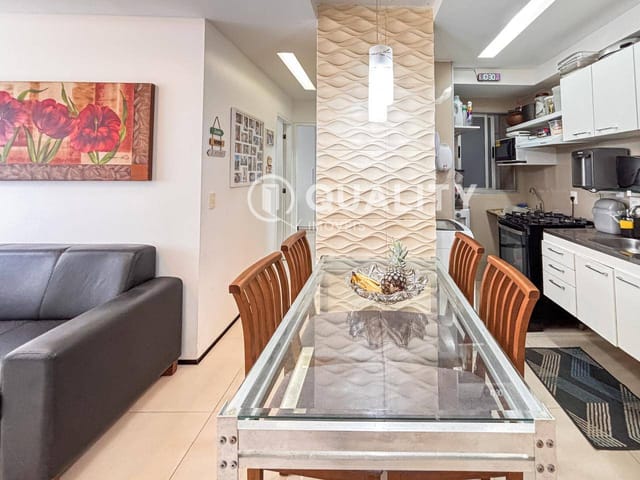 Apartamento 2 quartos e 2 banheiros, à venda, no bairro Parque Iracema em Fortaleza