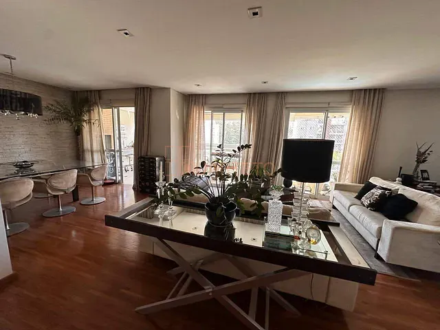 Apartamento 3 quartos e 4 banheiros, à venda, no bairro Vila Andrade em São Paulo