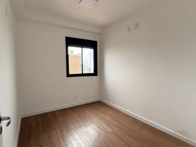 Apartamento 2 quartos e 2 banheiros, para alugar, no bairro Parque das Nações em Santo André