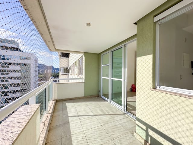Apartamento com 70m² 2 quartos e 2 banheiros, à venda, no bairro Barra da Tijuca em Rio de Janeiro