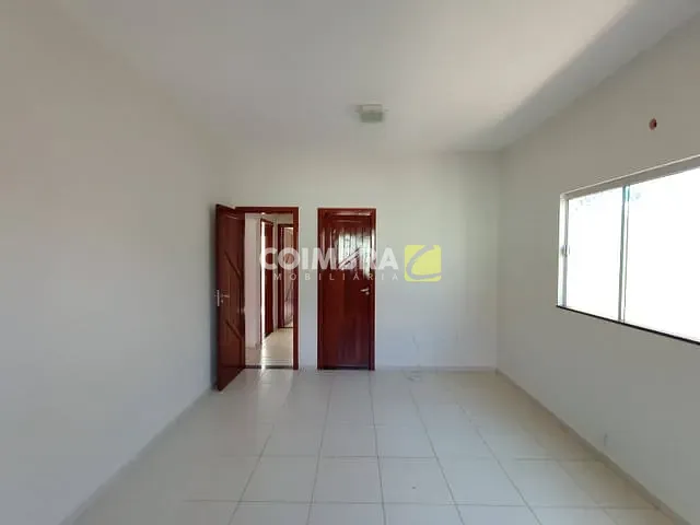 Apartamento com 153m² 3 quartos e 1 banheiro, para alugar, no bairro Caranazal em Santarém