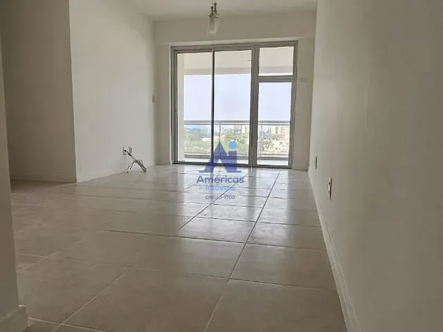Apartamento com 68m² 2 quartos e 1 banheiro, à venda, no bairro Recreio dos Bandeirantes em Rio de Janeiro
