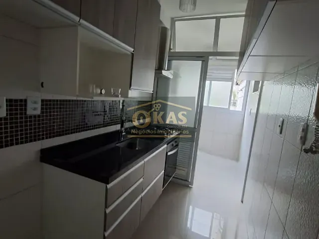 Apartamento 3 quartos e 2 banheiros, para alugar, no bairro Centro em Suzano