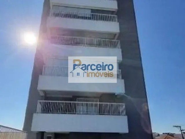 Apartamento 2 quartos e 1 banheiro, à venda ou para alugar, no bairro Vila Rio Branco em São Paulo