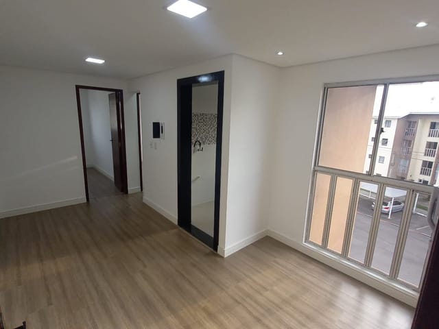 Foto do Apartamento - Apartamento todo reformado, tudo novo, com 2 dormitórios, por apenas, 199mil. | IMOBILIÁRIA TRIHOUSES