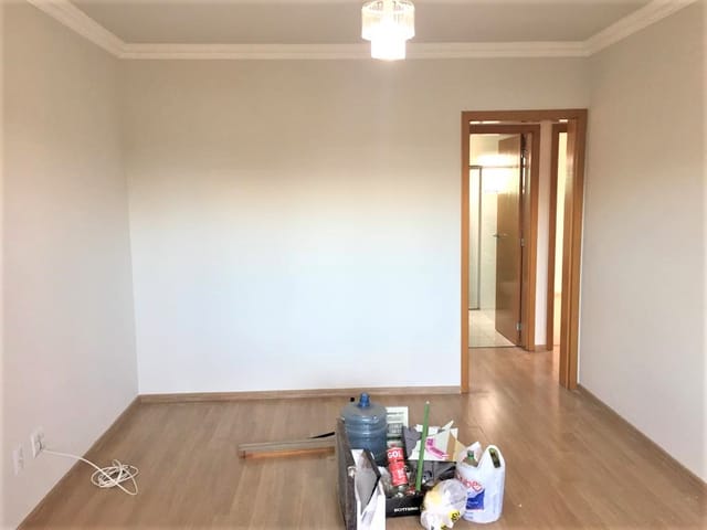 Apartamento com 105m² 3 quartos e 2 banheiros, à venda, no bairro Uvaranas em Ponta Grossa