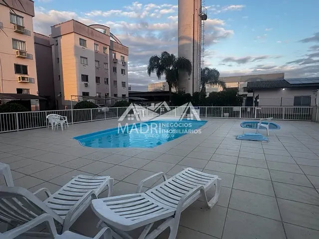 Apartamento com 59m² 2 quartos e 1 banheiro, à venda, no bairro Aririú em Palhoça