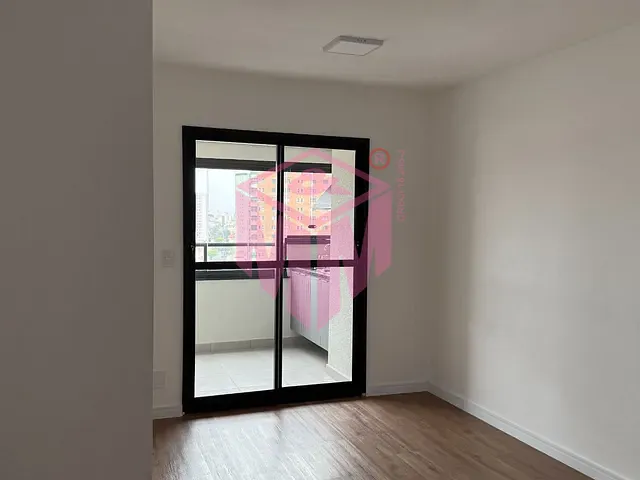Apartamento com 64m² 2 quartos e 2 banheiros, para alugar, no bairro Parque das Nações em Santo André