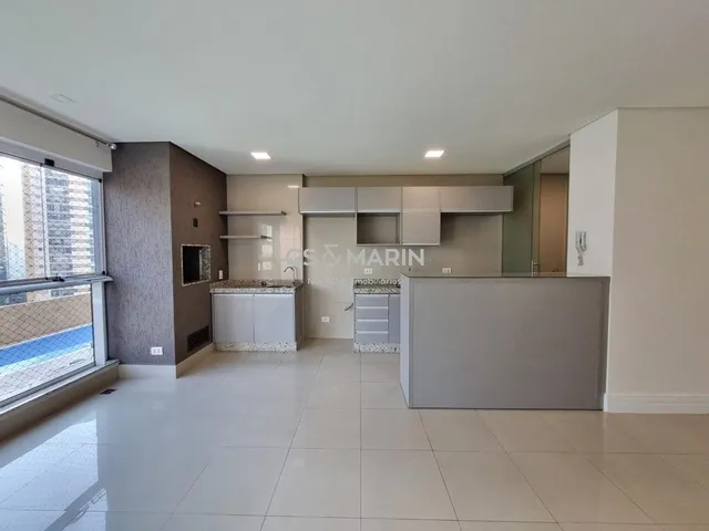 Apartamento com 150m² 3 quartos e 2 banheiros, à venda ou para alugar, no bairro Gleba Palhano em Londrina