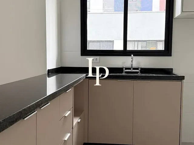 Apartamento com 64m² 2 quartos e 1 banheiro, para alugar, no bairro Parque das Nações em Santo André