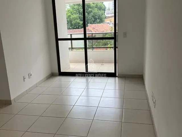 Apartamento com 80m² 3 quartos e 2 banheiros, à venda, no bairro Duque de Caxias em Cuiabá
