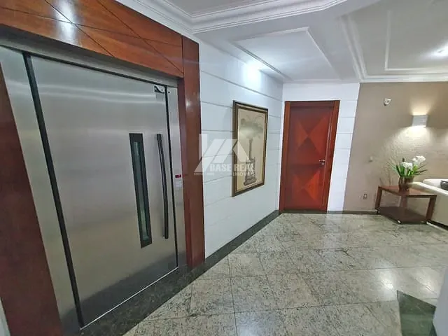 Apartamento com 171m² 3 quartos e 3 banheiros, à venda, no bairro Centro em Ponta Grossa