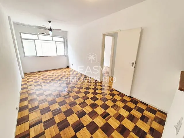 Apartamento com 85m² 3 quartos e 3 banheiros, à venda ou para alugar, no bairro Botafogo em Rio de Janeiro
