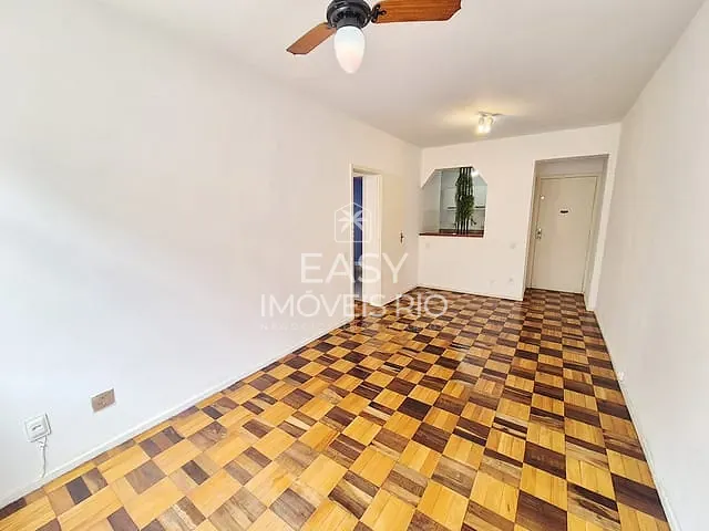 Apartamento com 85m² 3 quartos e 3 banheiros, à venda ou para alugar, no bairro Botafogo em Rio de Janeiro