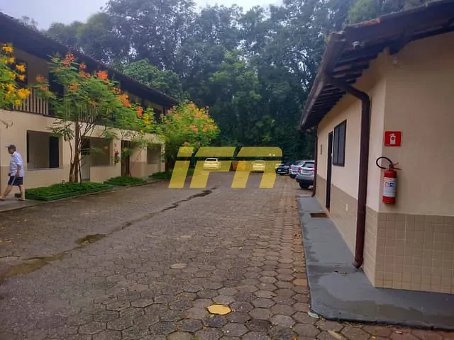 Apartamento 1 quarto e 1 banheiro, à venda, no bairro Acaraú em Ubatuba