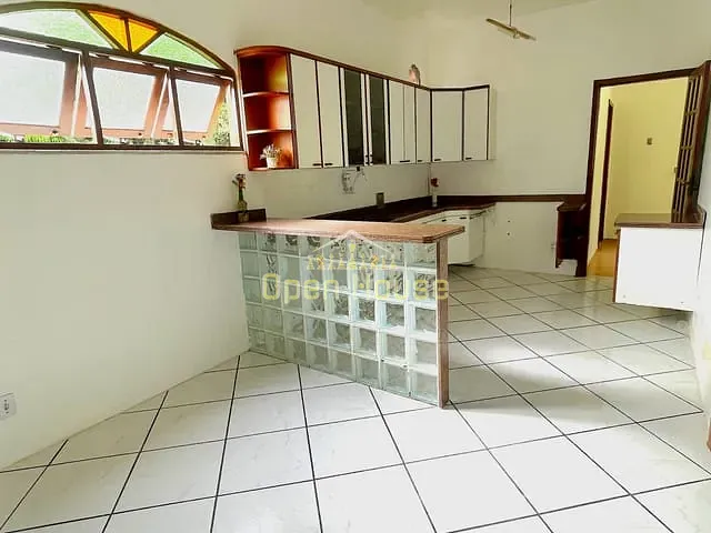 Apartamento com 428m² 4 quartos e 2 banheiros, à venda, no bairro Sessenta em Volta Redonda