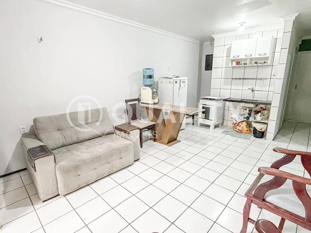 Apartamento 1 quarto e 2 banheiros, para alugar, no bairro Praia do Futuro II em Fortaleza