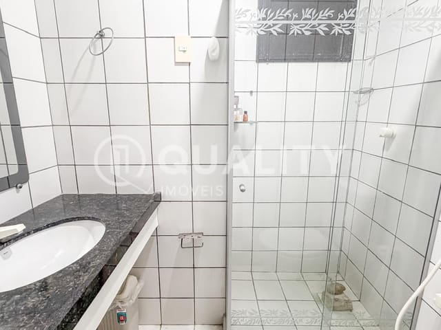 Apartamento 1 quarto e 2 banheiros, para alugar, no bairro Praia do Futuro II em Fortaleza