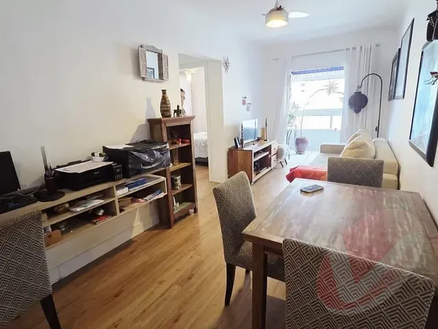 Apartamento 2 quartos e 1 banheiro, à venda, no bairro Caiçara em Praia Grande