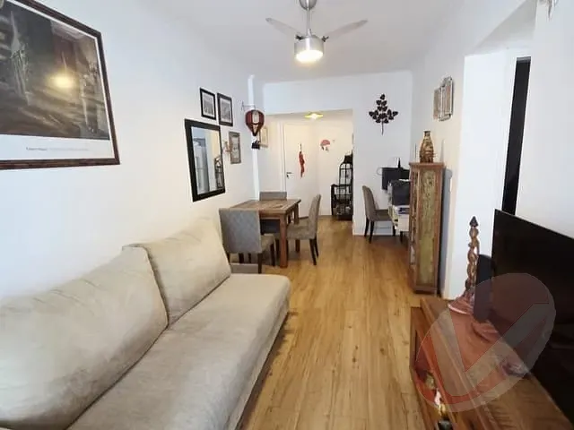 Apartamento 2 quartos e 1 banheiro, à venda, no bairro Caiçara em Praia Grande