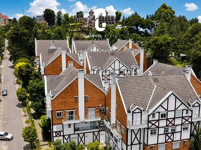 Apartamento 3 quartos e 3 banheiros, à venda, no bairro Vila Everest em Campos Do Jordão
