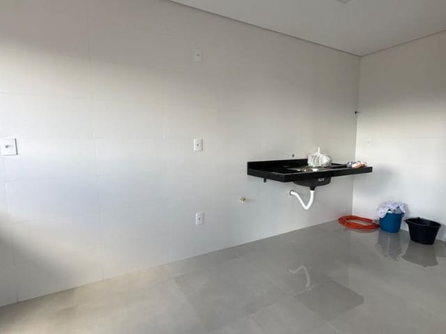 Apartamento com 70m² 2 quartos e 1 banheiro, à venda, no bairro Cariobinha em Americana