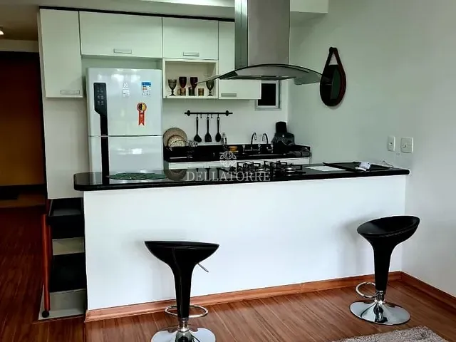Apartamento 1 quarto e 1 banheiro, à venda, no bairro Alto em Teresópolis