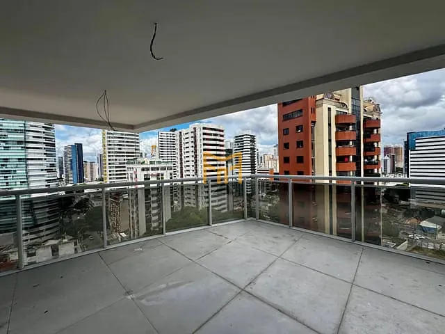 Apartamento 3 quartos e 5 banheiros, à venda, no bairro Nazaré em Belém