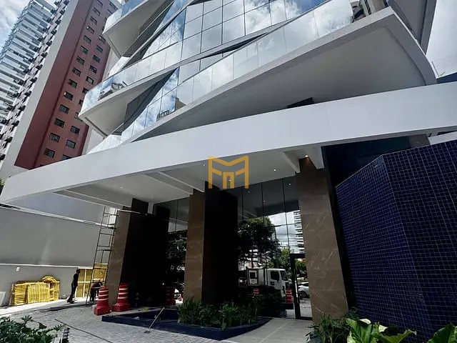 Apartamento 3 quartos e 5 banheiros, à venda, no bairro Nazaré em Belém