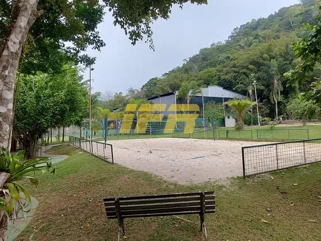 Apartamento 2 quartos e 1 banheiro, à venda, no bairro Toninhas em Ubatuba