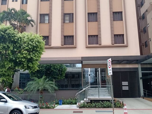 Foto do Apartamento - Ed. Garden Plaza, Apartamento com 3 dormitórios à venda, 77 m² por R$ 300.000 - Centro - Londrina/PR | Premier Imóveis