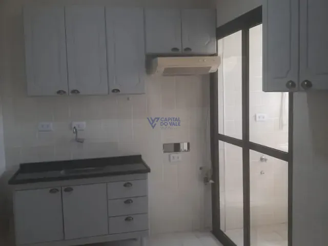Apartamento 2 quartos e 1 banheiro, à venda, no bairro Jardim Paulista em São José dos Campos