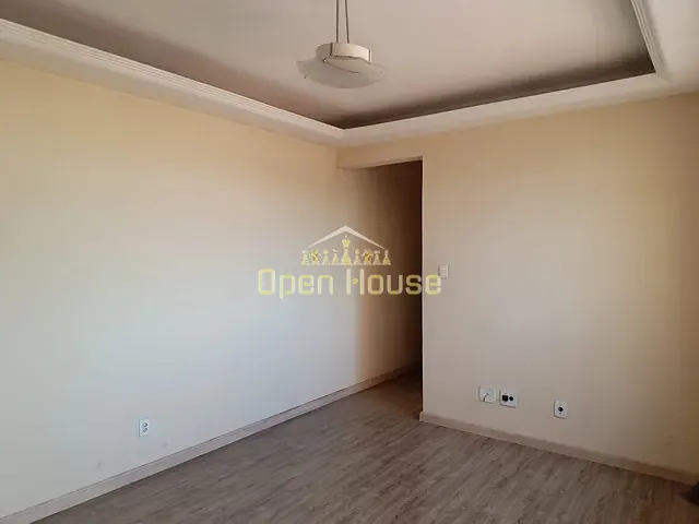 Apartamento 2 quartos e 2 banheiros, à venda, no bairro Santa Rosa em Barra Mansa