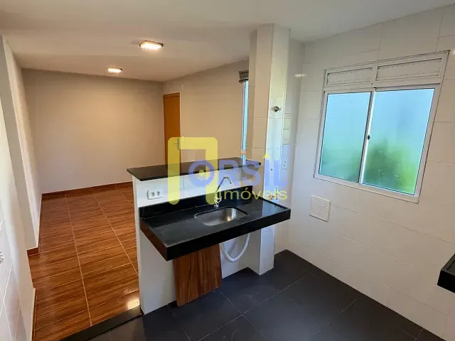Apartamento com 43m² 2 quartos e 1 banheiro, à venda, no bairro Parque Santa Rosa em Suzano